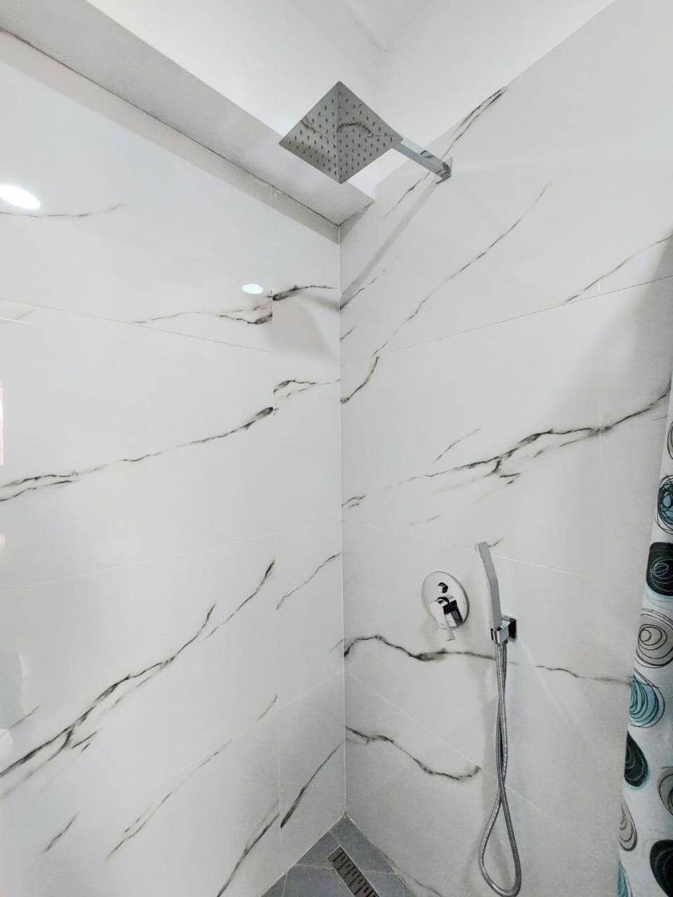Godard Apartments Vlorë Exterior foto